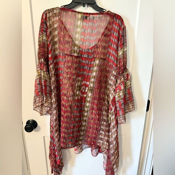 Chic Red and Gold Women's Top - Picture 6 of 8